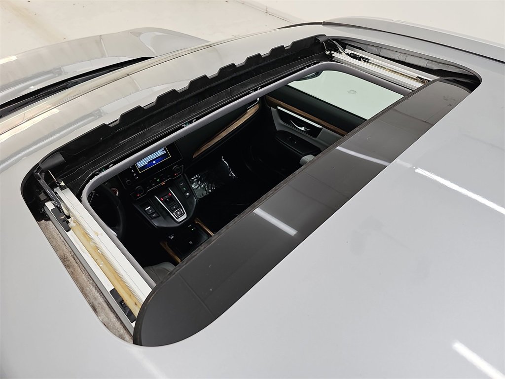 Certified 2021 Honda CR-V Touring image 39