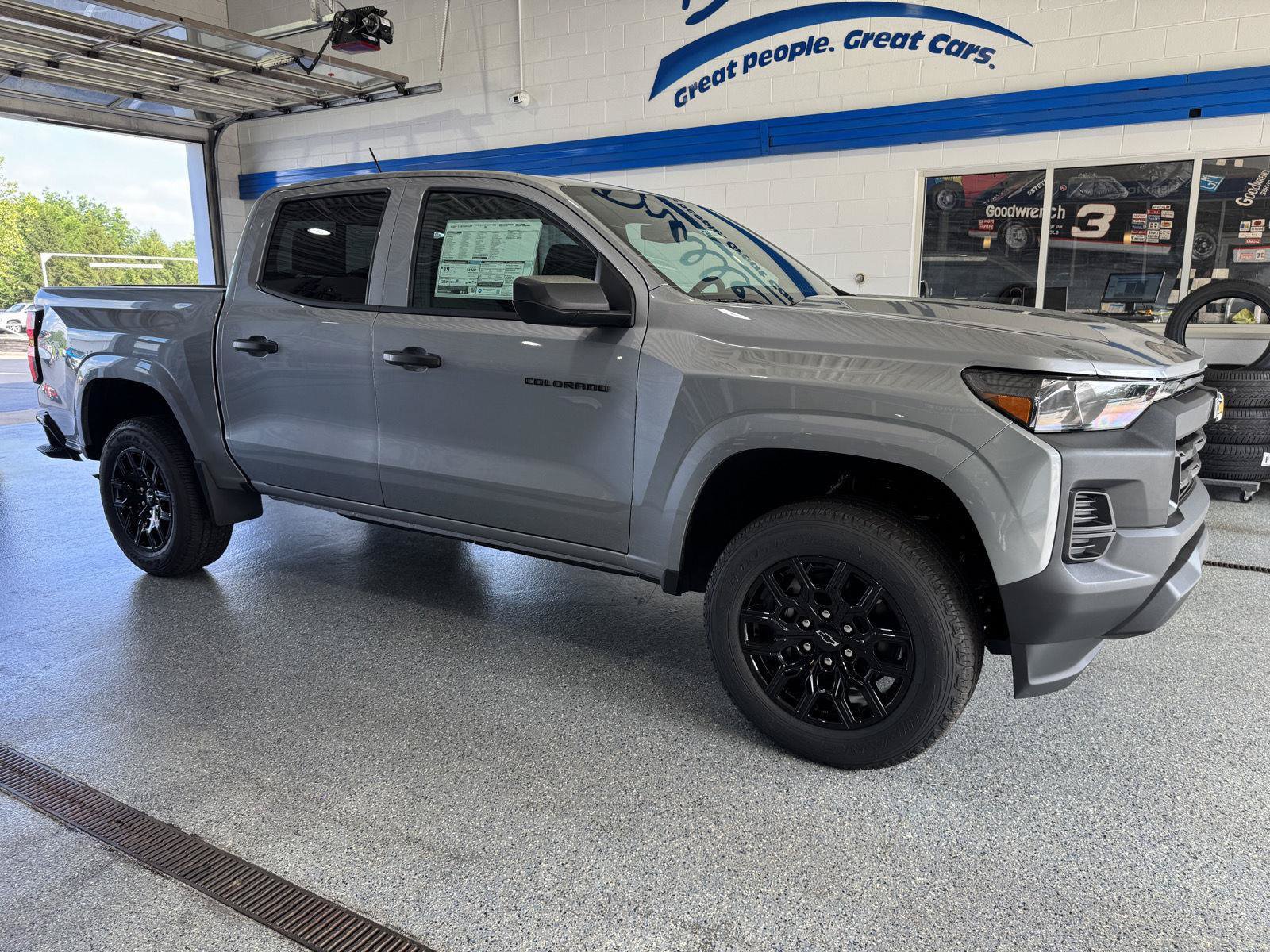 New 2026 Chevrolet Colorado W/T w/ WT Custom Package AWD/4WD image 12