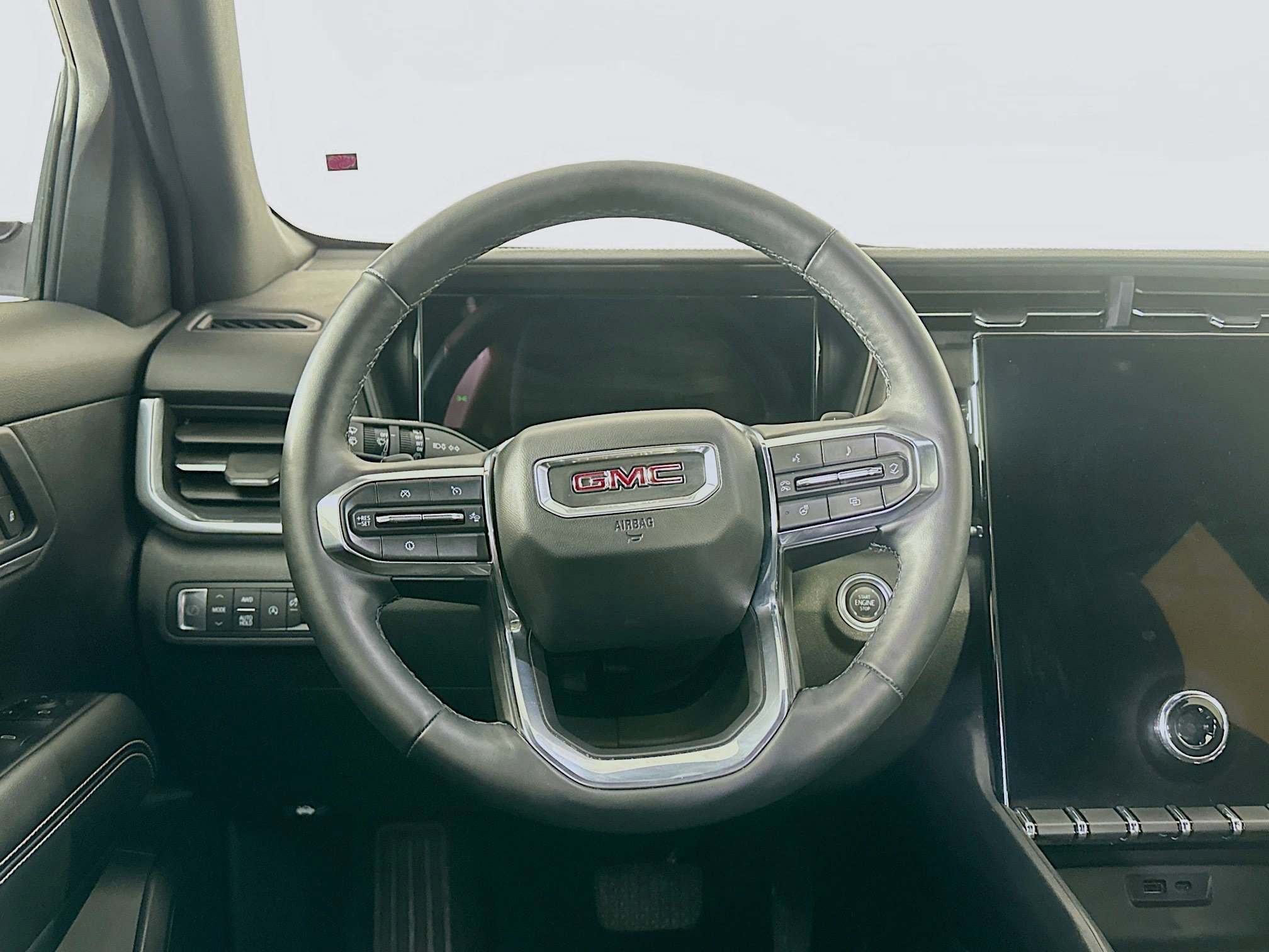 Used 2025 GMC Terrain Elevation AWD/4WD image 18