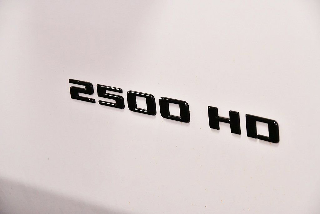 Used 2022 Chevrolet Silverado 2500 LTZ w/ LTZ Plus Package image 12