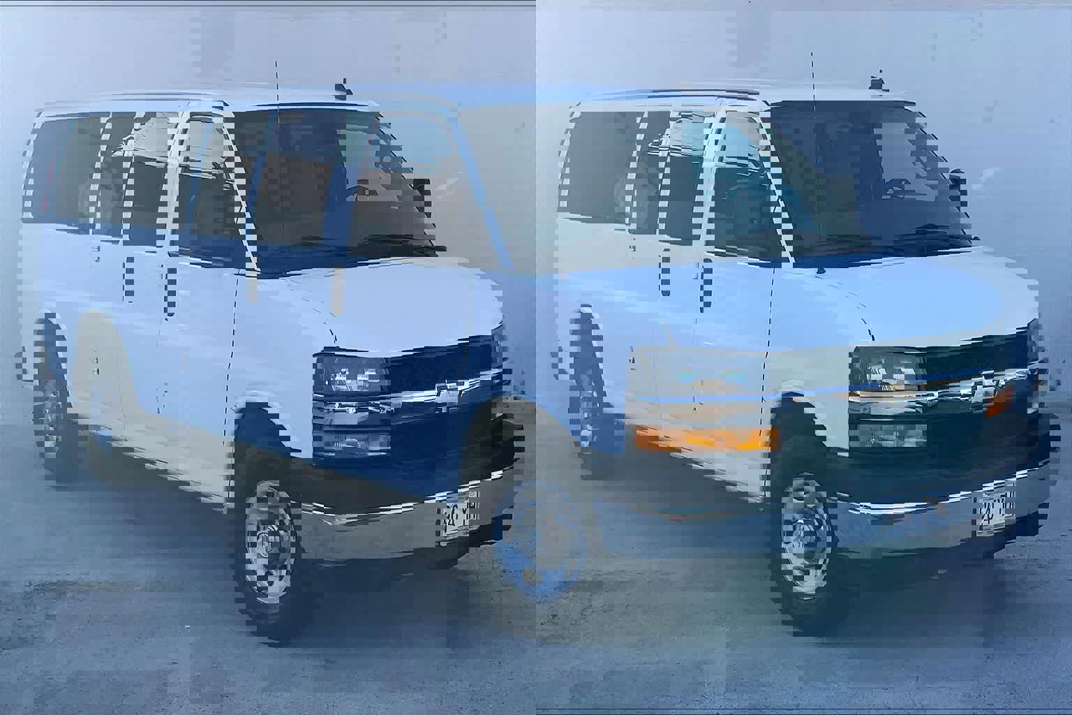 Used 2020 Chevrolet Express 3500 LT w/ LT Preferred Equipment Group image 22