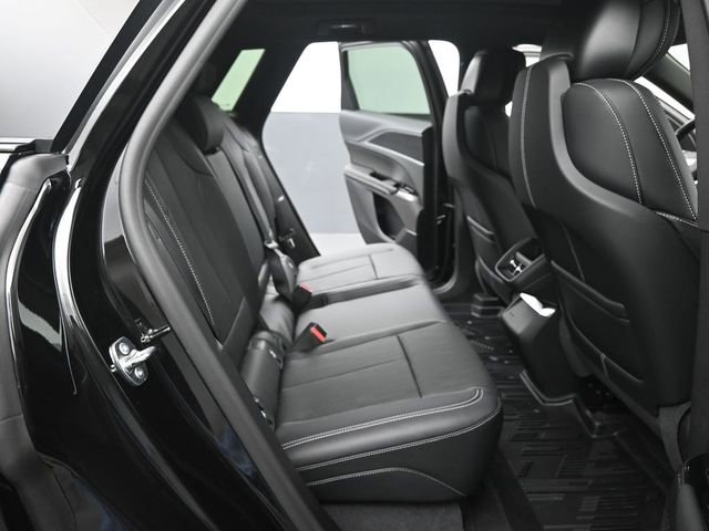 New 2026 Cadillac Lyriq Luxury image 15