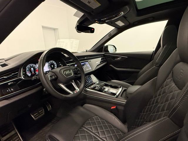 Used 2024 Audi SQ8 Prestige w/ Prestige Package image 17