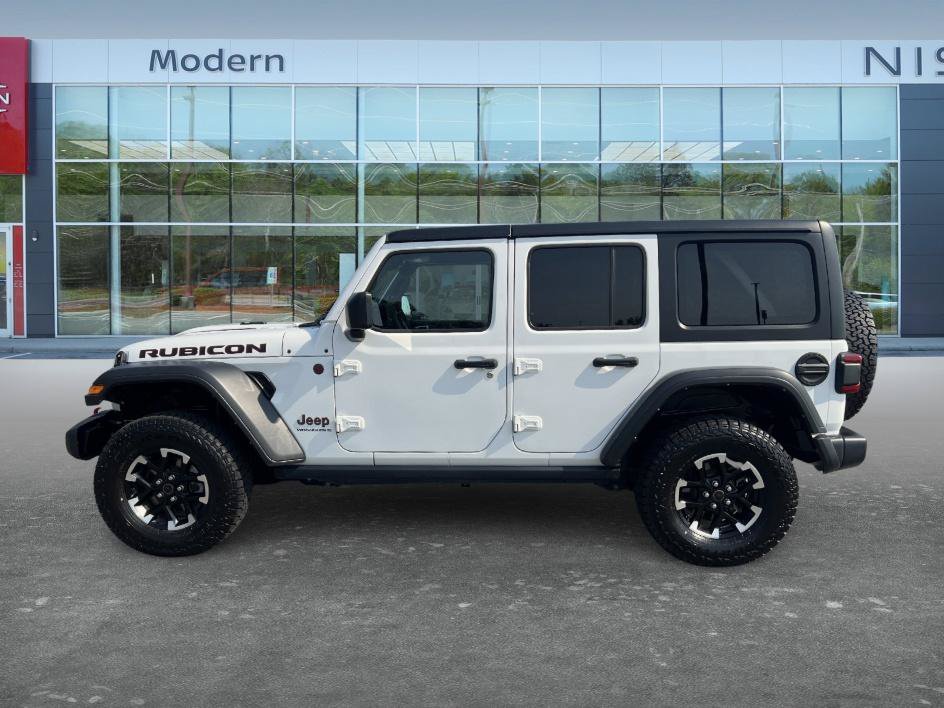 Used 2025 Jeep Wrangler Unlimited Rubicon AWD/4WD image 8