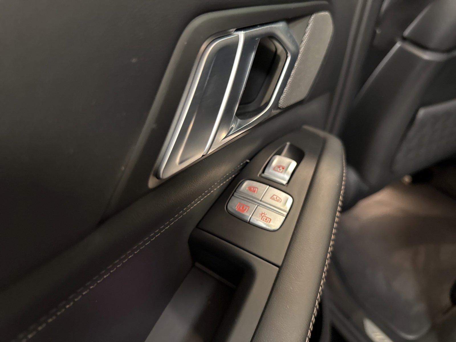 Used 2023 BMW X7 M60i w/ Executive Package image 22