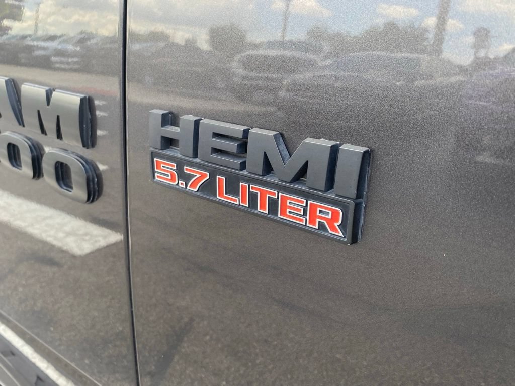 Used 2016 RAM 1500 Express RWD image 13