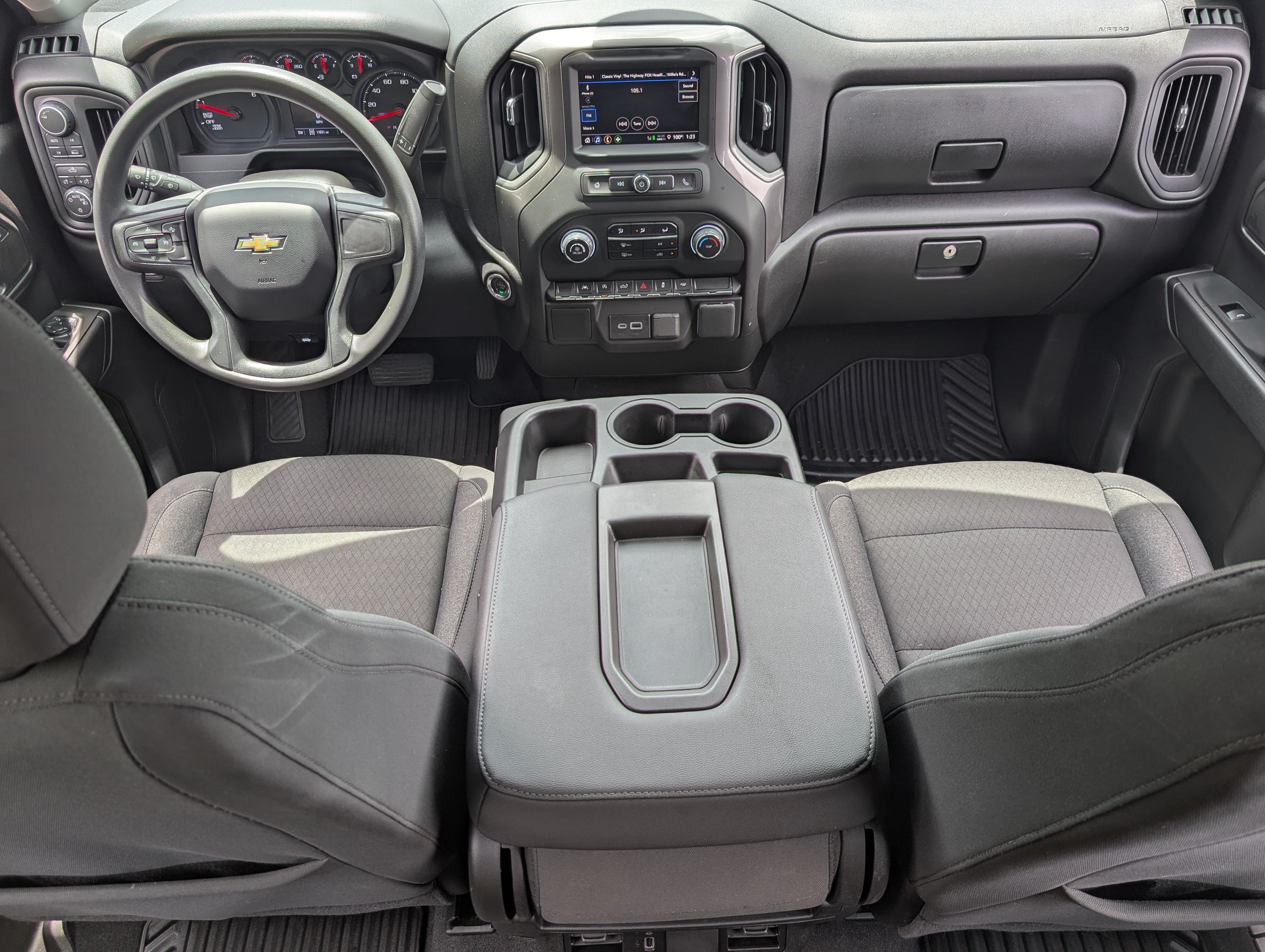 Used 2026 Chevrolet Silverado 1500 Custom w/ Turbomax Blackout Package AWD/4WD image 22