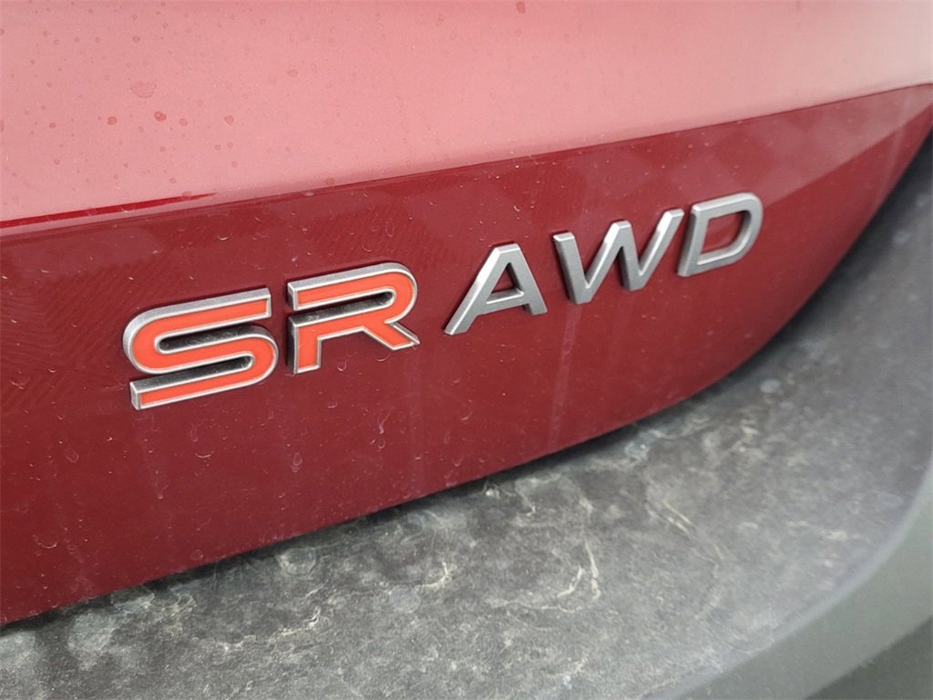 New 2026 Nissan Kicks SR AWD/4WD image 7