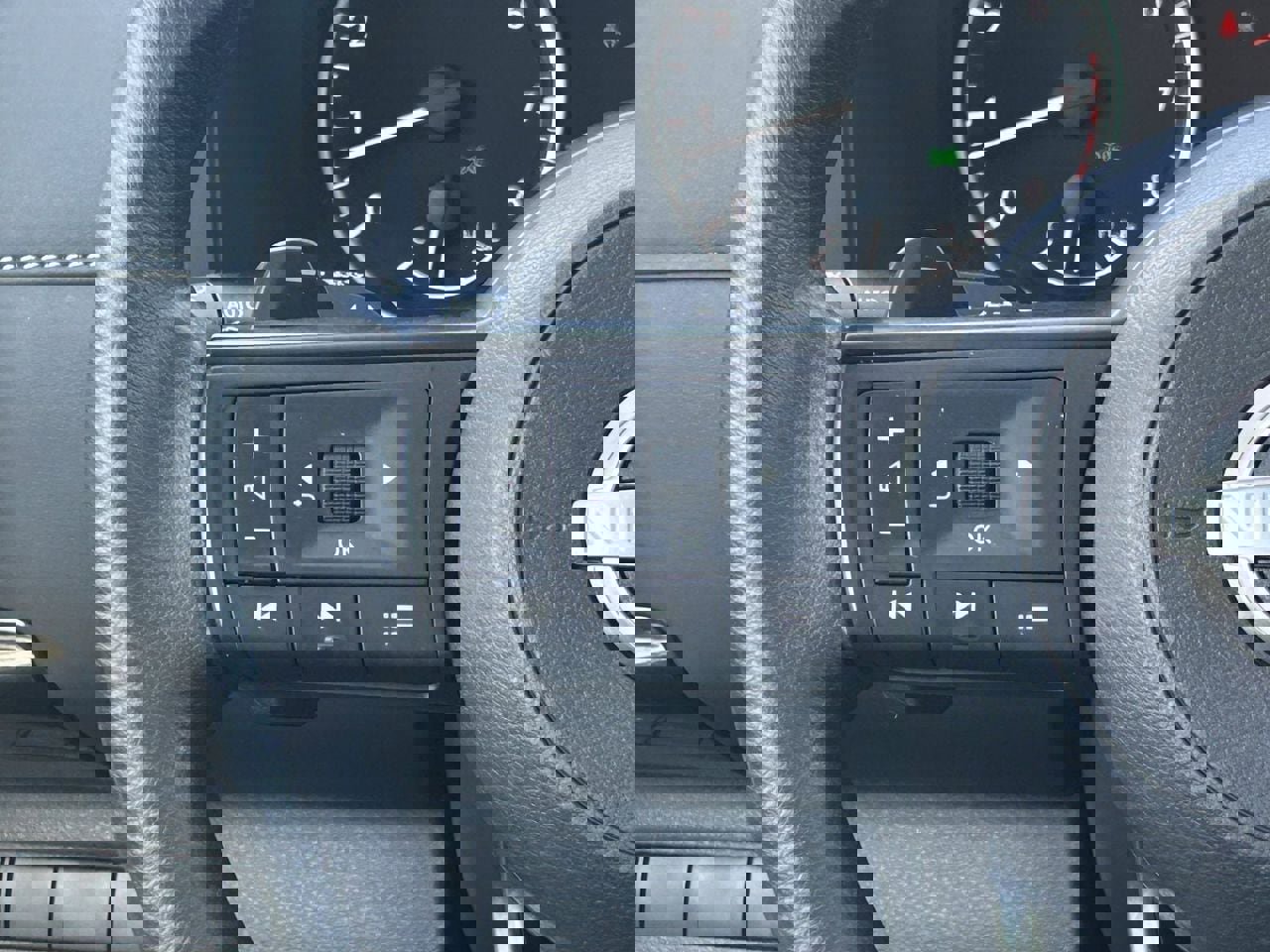 Certified 2024 Nissan Pathfinder S image 26