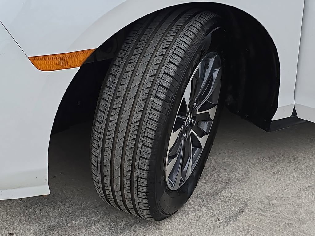 Used 2024 Honda Odyssey EX-L image 37