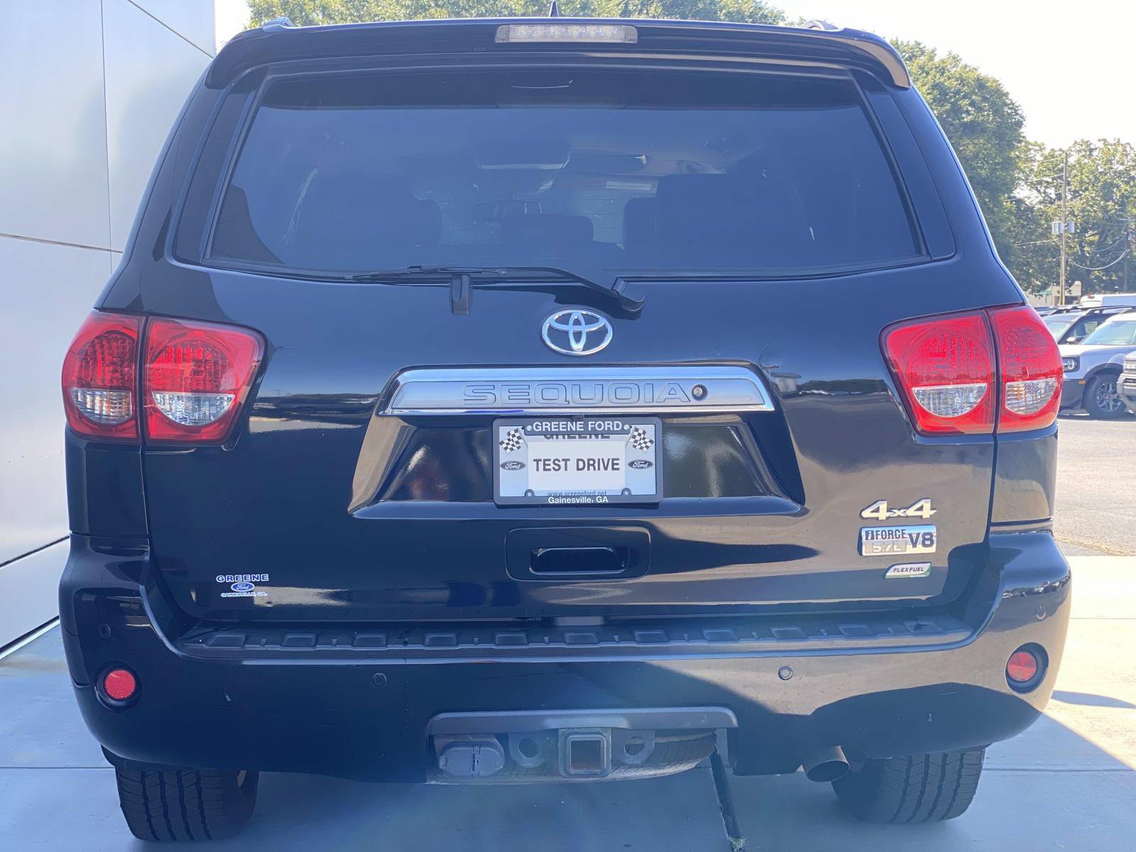 Used 2016 Toyota Sequoia Limited AWD/4WD image 5