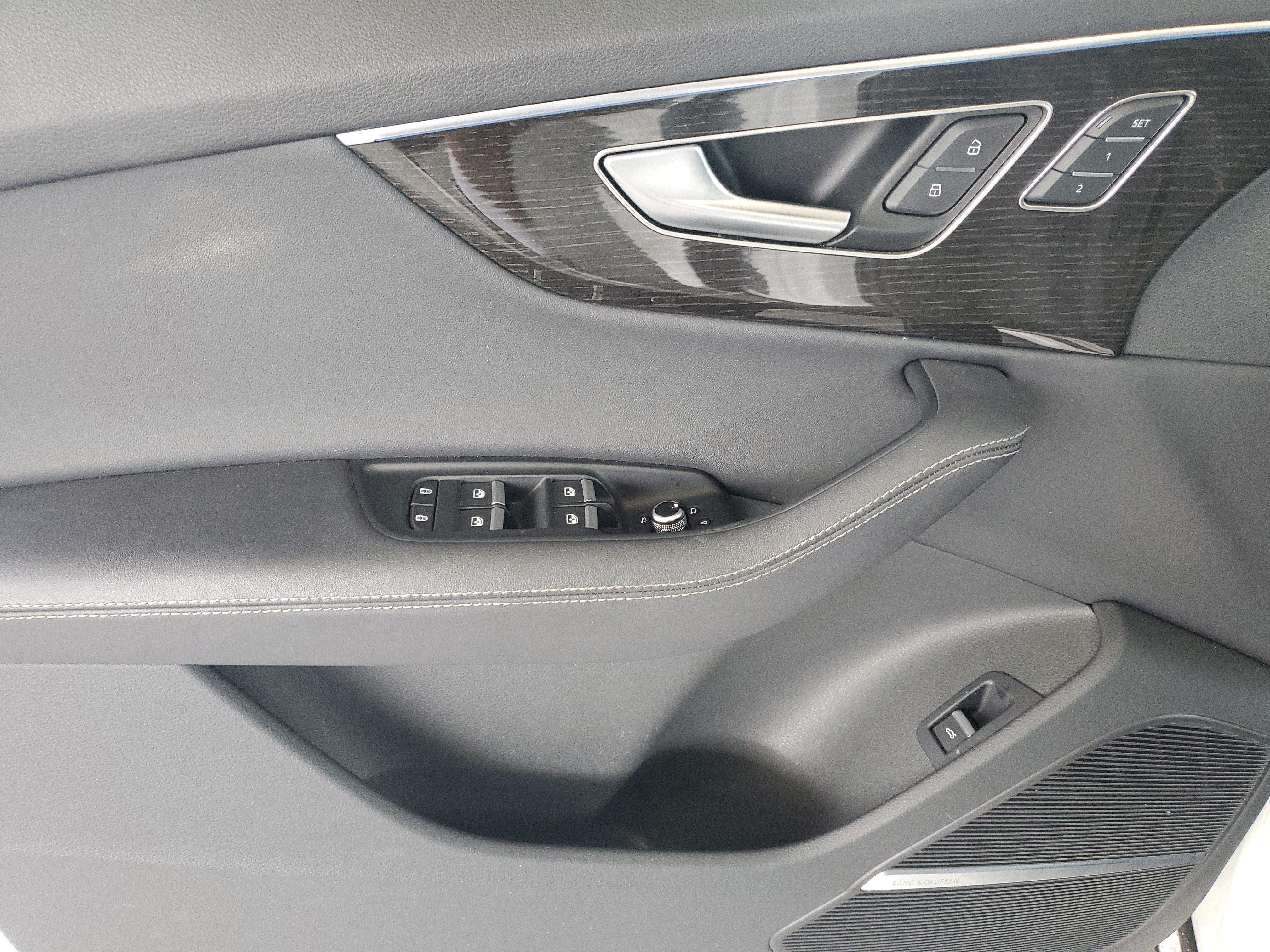 Used 2025 Audi Q7 3.0T Premium Plus AWD/4WD image 15