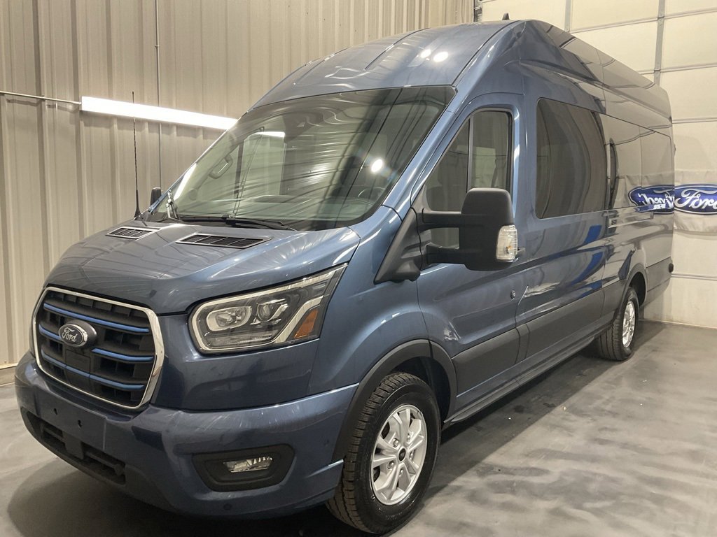 Used 2024 Ford E-Transit 148 High Roof Extended image 3