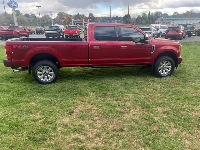 Used 2017 Ford F250 Platinum w/ FX4 Off-Road Package image 6