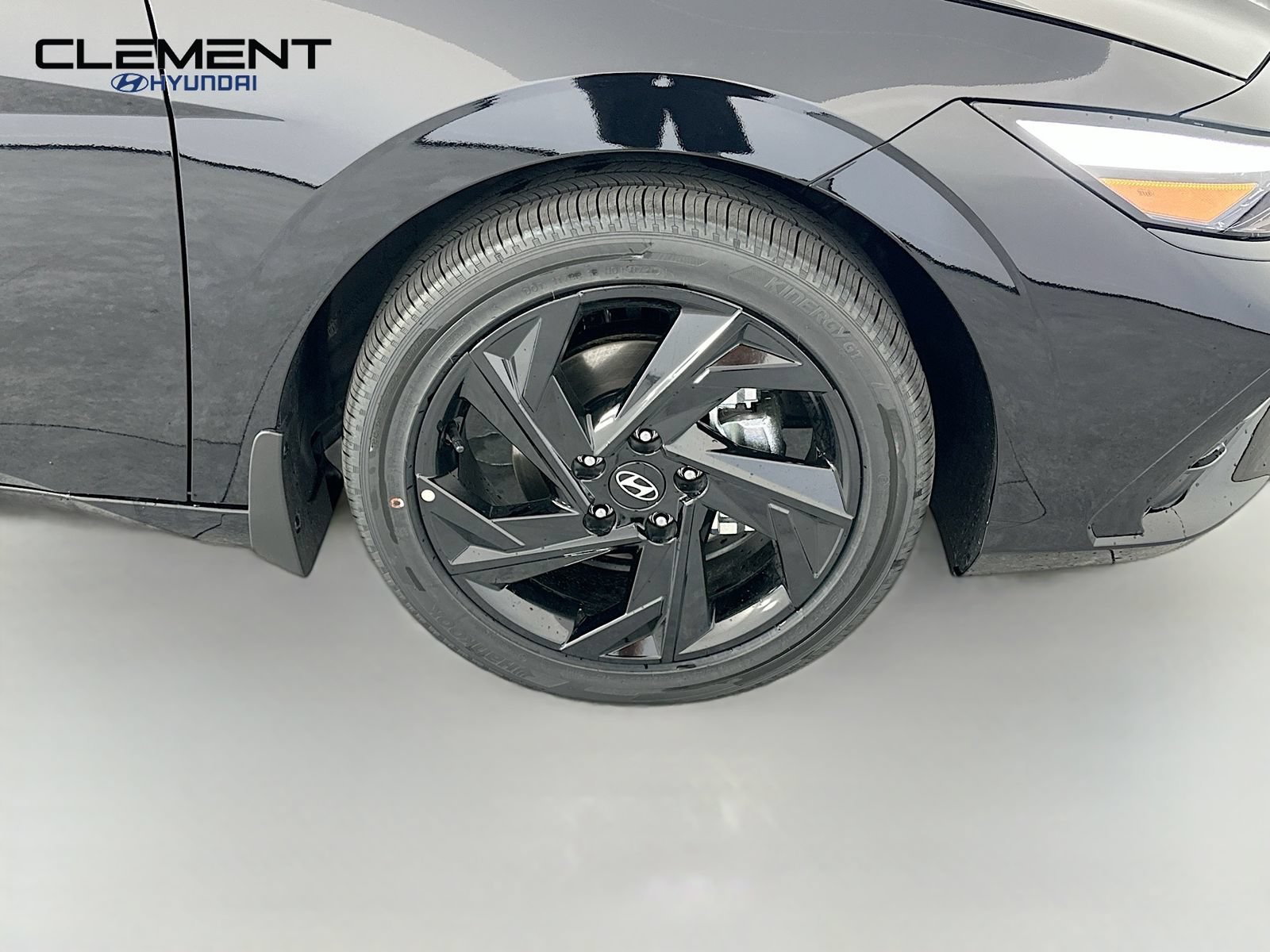 New 2026 Hyundai Elantra SEL Sport Premium FWD image 32