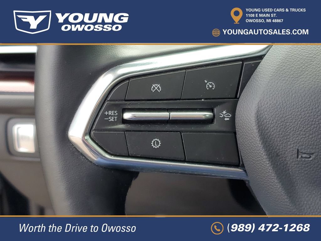 Certified 2025 Chevrolet Traverse Z71 w/ Driver Confidence Package AWD/4WD image 14
