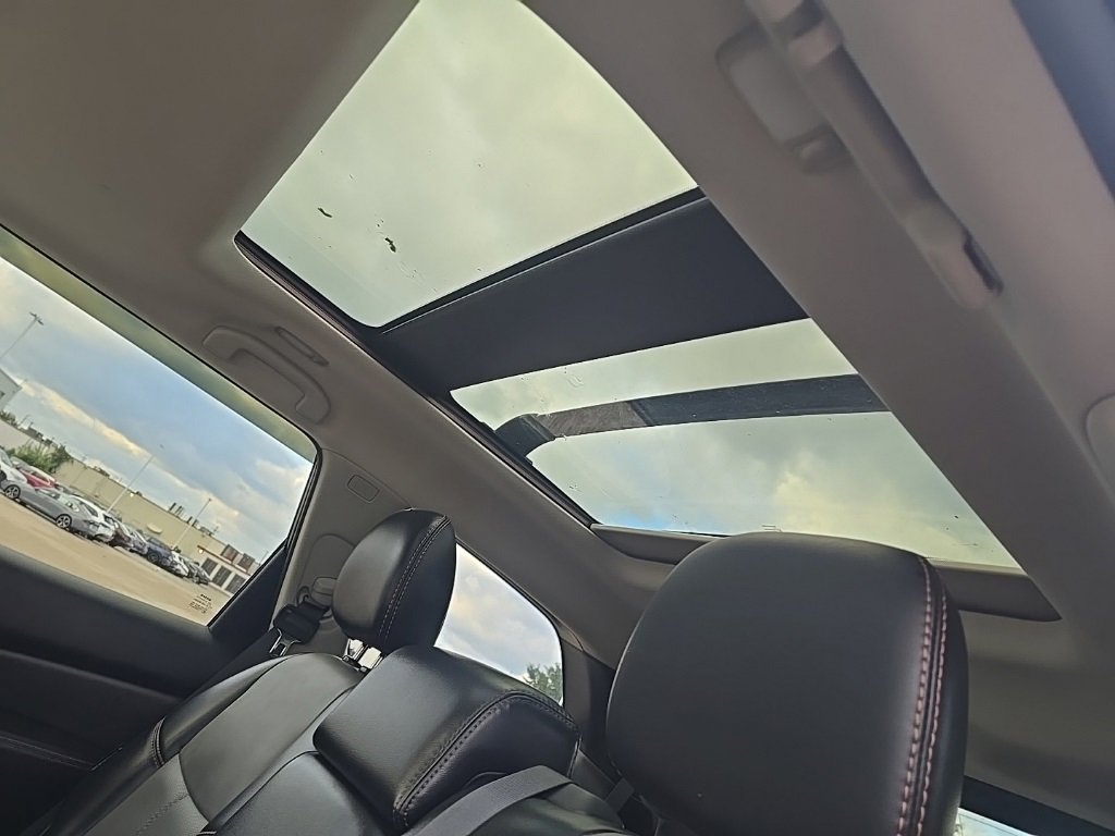 Used 2020 Nissan Pathfinder SL image 10