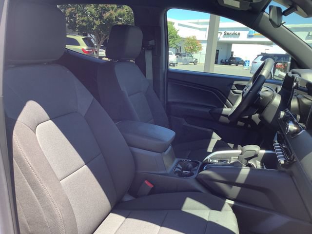 Used 2026 Chevrolet Colorado W/T w/ Advanced Trailering Package RWD image 38