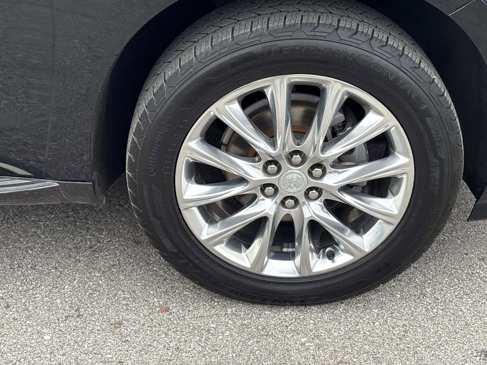 Used 2020 Buick Enclave Premium w/ LPO, Luxury Package image 10