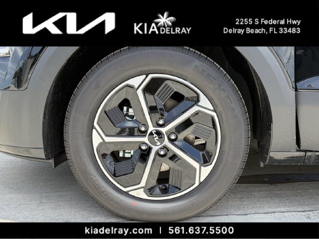 New 2026 Kia Niro EX FWD image 32