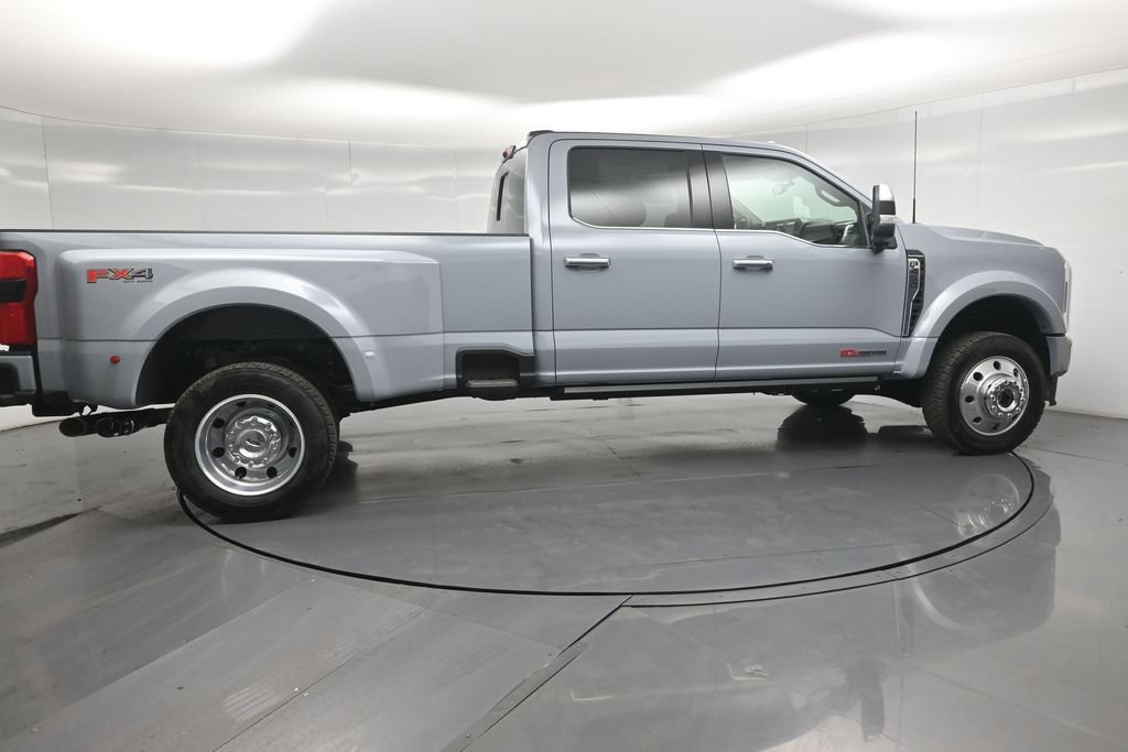 New 2026 Ford F450 Platinum w/ Platinum Plus Package AWD/4WD image 23