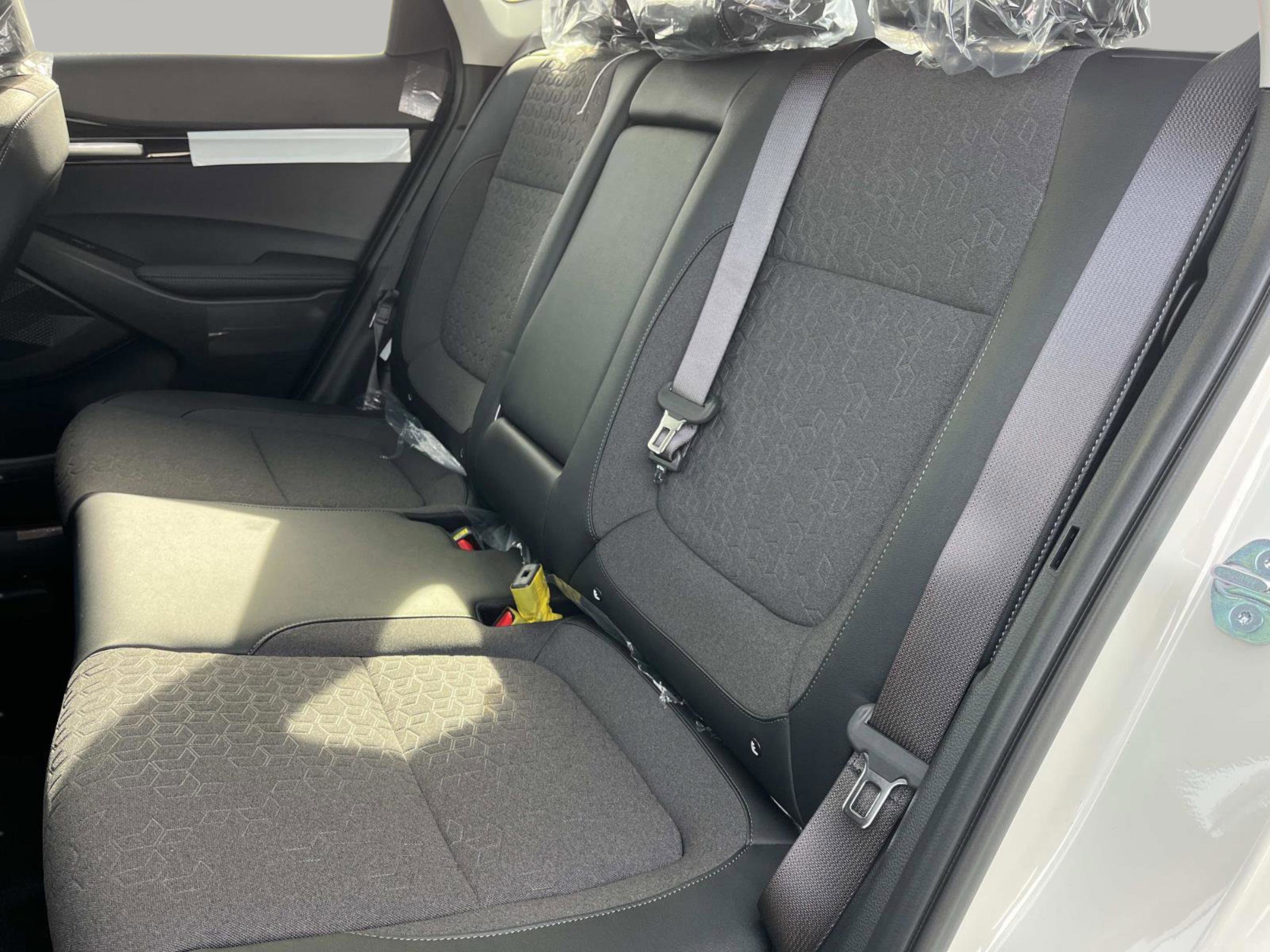 New 2026 Kia Seltos S image 21