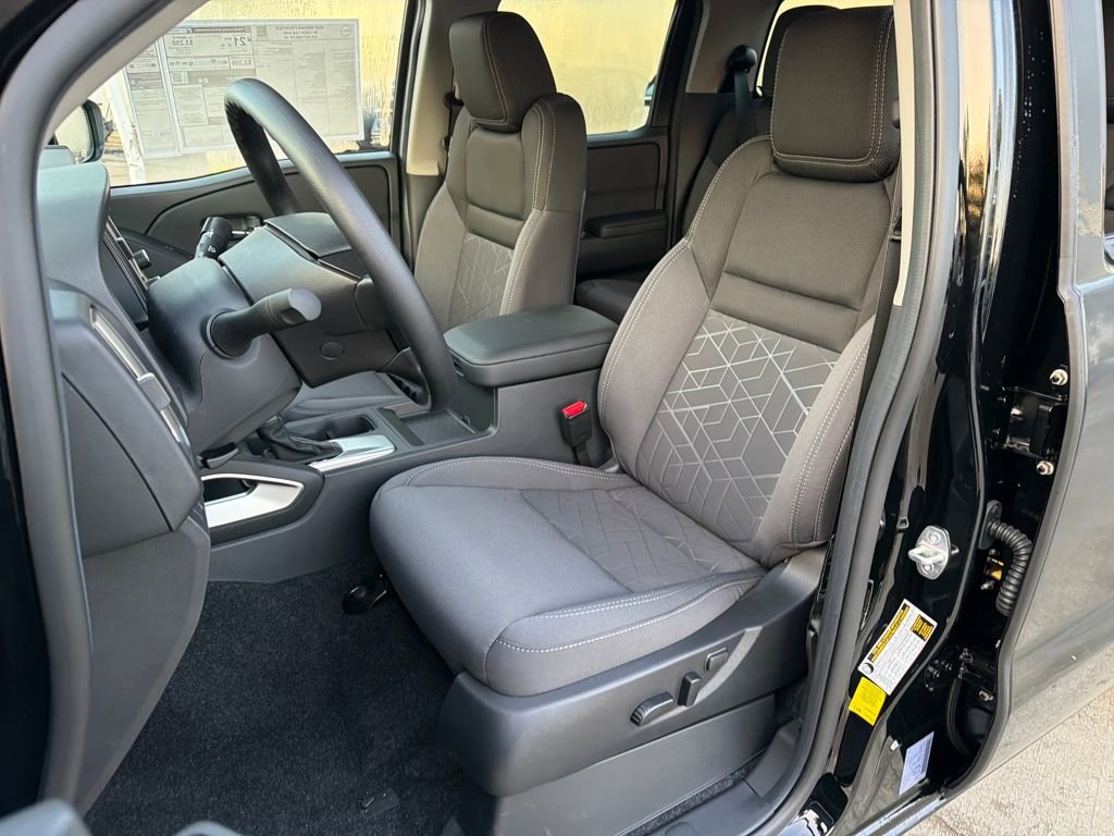New 2026 Nissan Frontier SV w/ Tow Package RWD image 27