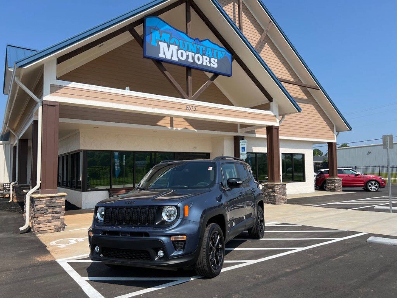 Used 2022 Jeep Renegade Altitude video 1