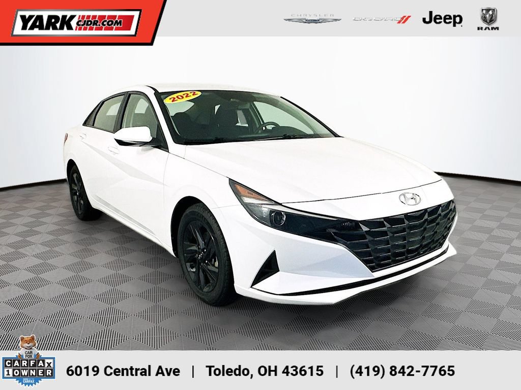 Used 2022 Hyundai Elantra SEL w/ Cargo Package