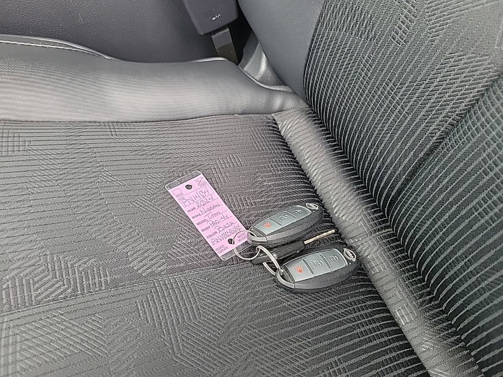 Used 2024 Nissan Titan PRO-4X w/ Pro-4x Utility Package image 20