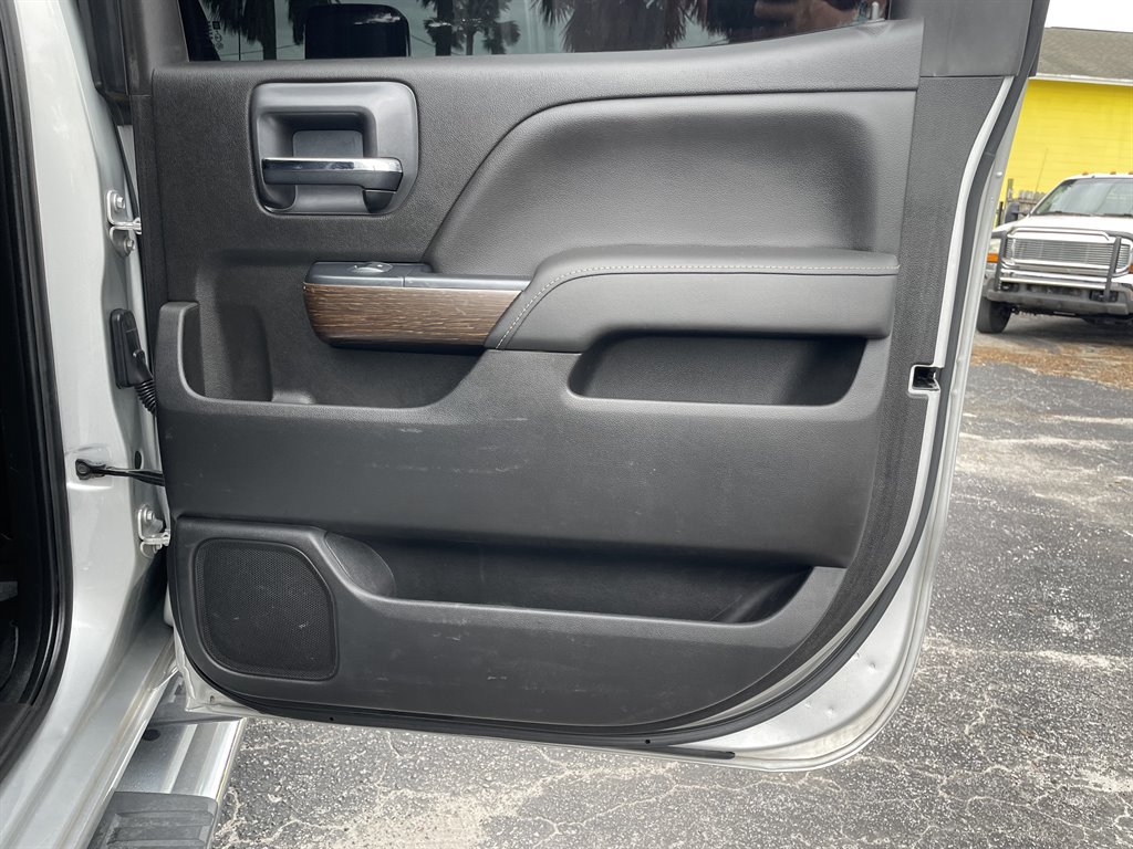 Used 2018 GMC Sierra 3500 Denali w/ Duramax Plus Package AWD/4WD image 47