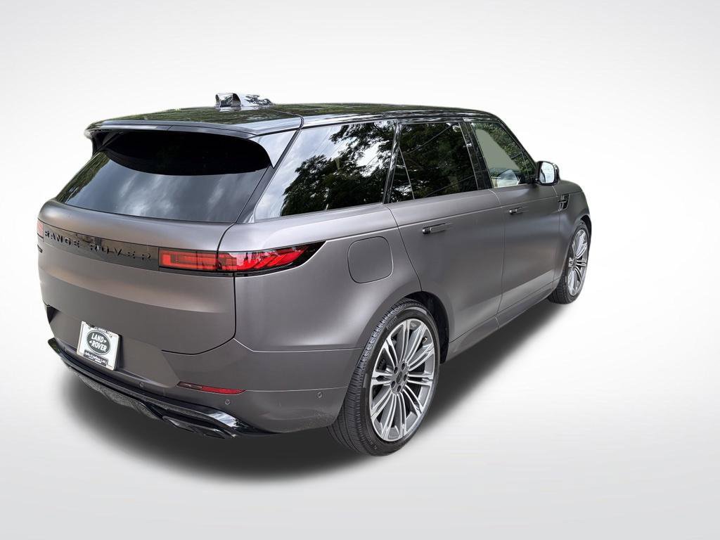 Used 2026 Land Rover Range Rover Sport Dynamic SE AWD/4WD image 6