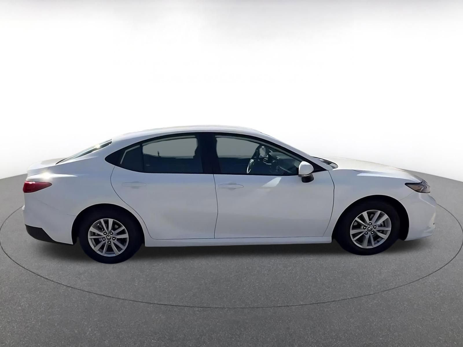 Used 2025 Toyota Camry LE FWD image 15