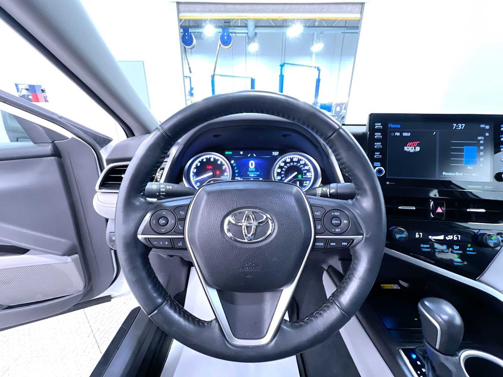 Used 2022 Toyota Camry XLE AWD/4WD image 15
