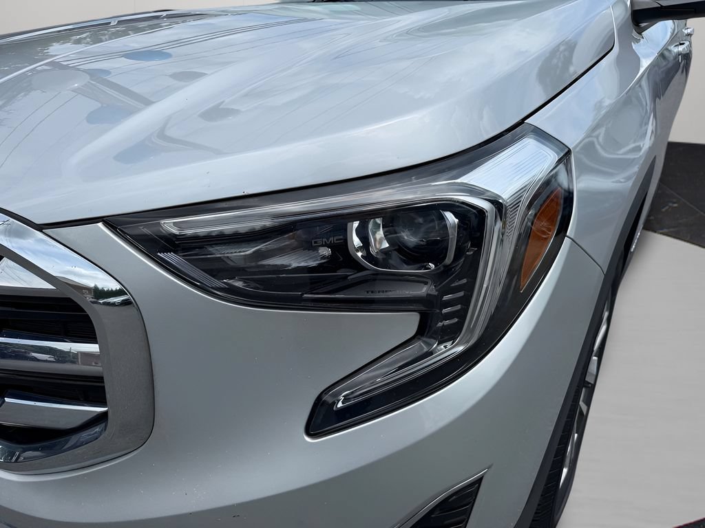 Used 2018 GMC Terrain SLT w/ Preferred Package AWD/4WD image 9