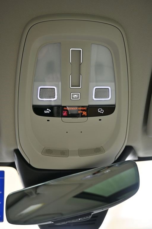 New 2026 Volvo XC60 T8 Ultra image 35