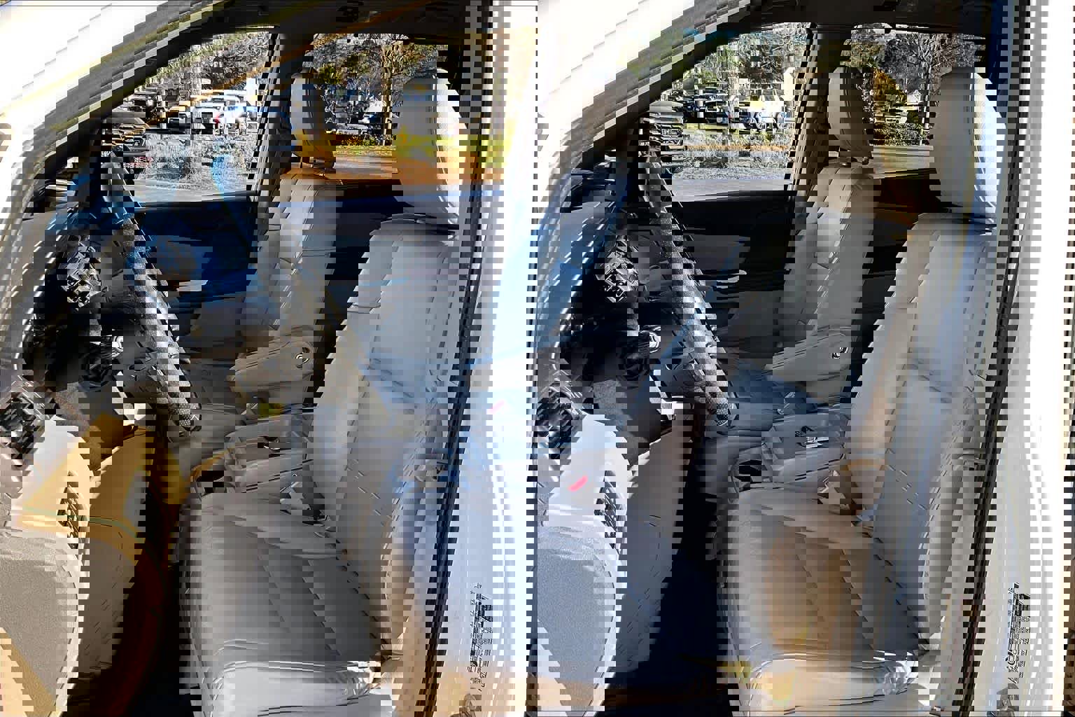 Used 2017 Honda Odyssey Touring image 8