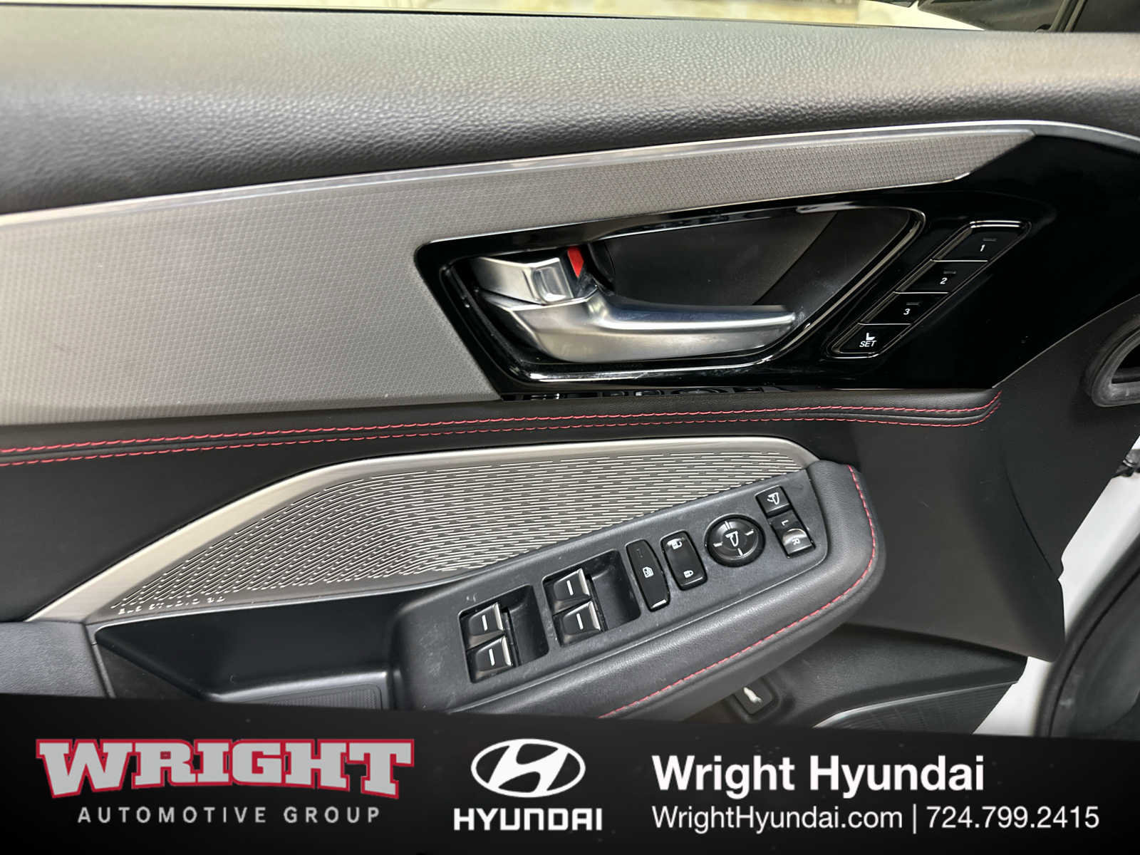 Used 2023 Acura MDX A-Spec image 10