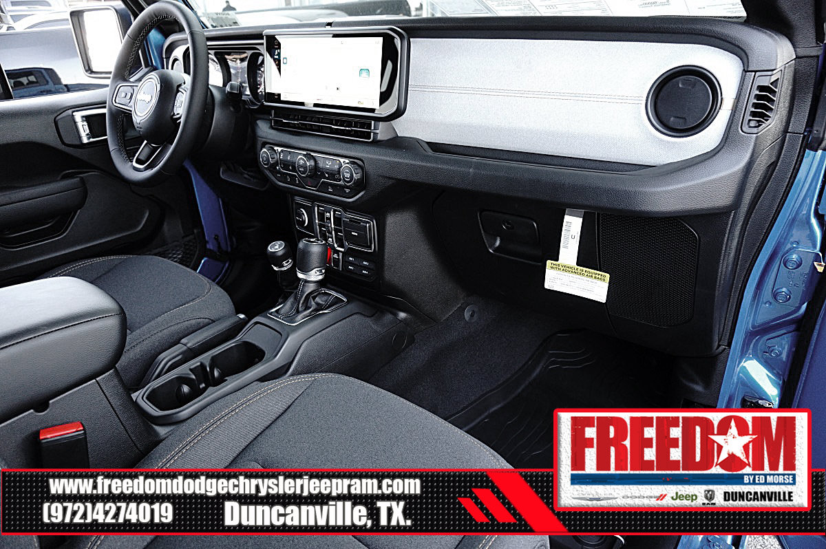 New 2026 Jeep Gladiator Sport AWD/4WD image 12