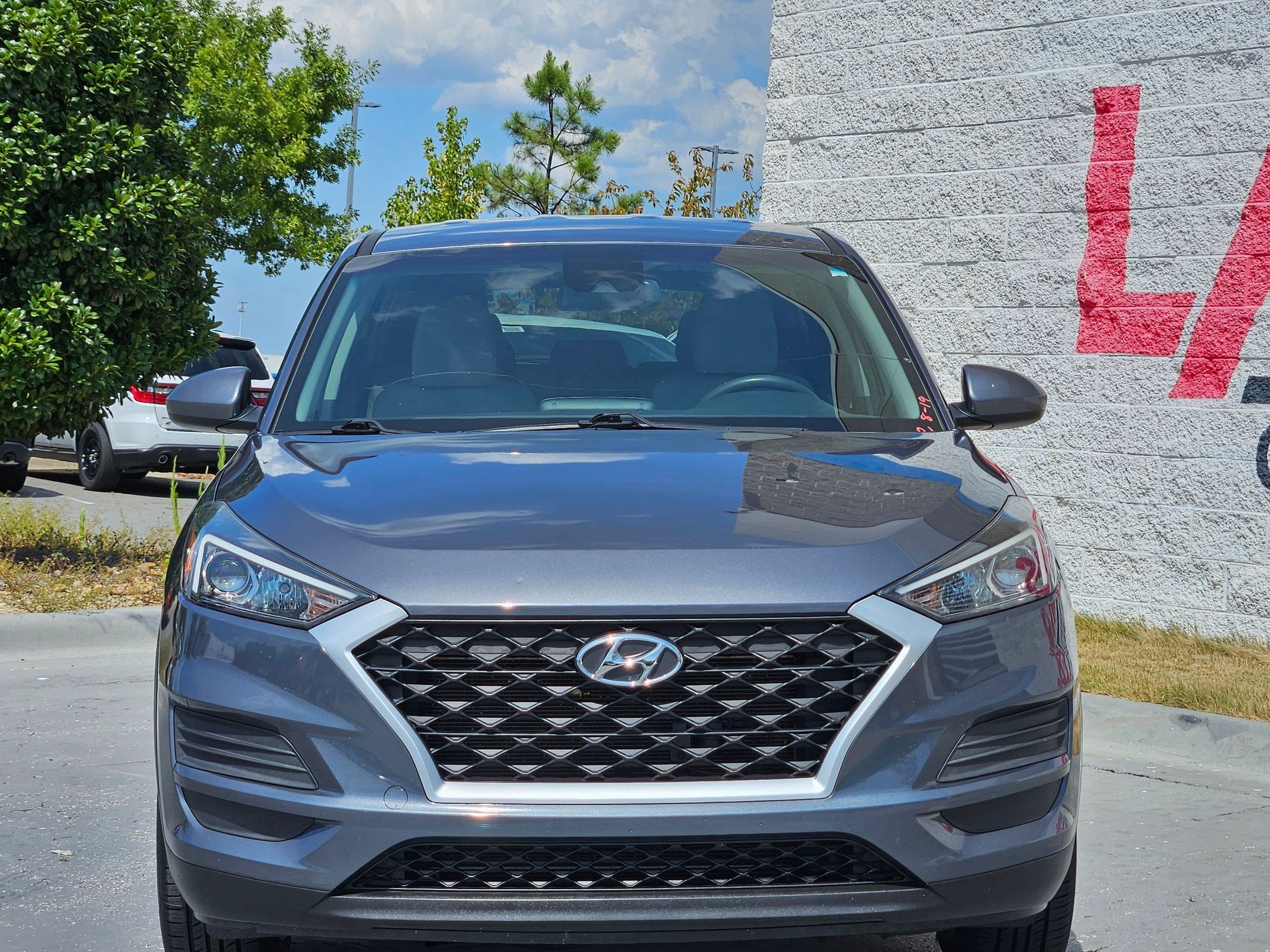 Used 2021 Hyundai Tucson SE FWD image 2