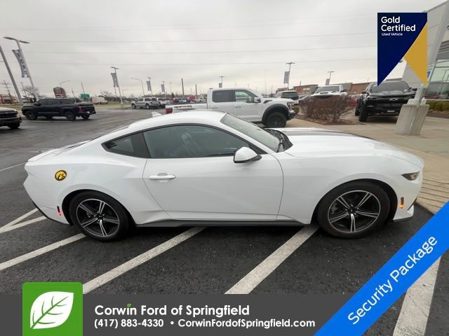 Used 2024 Ford Mustang Premium image 4