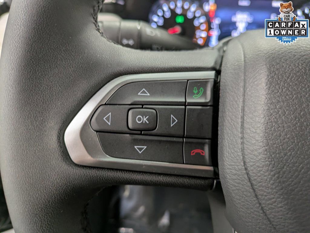 Used 2024 Jeep Compass Limited image 17