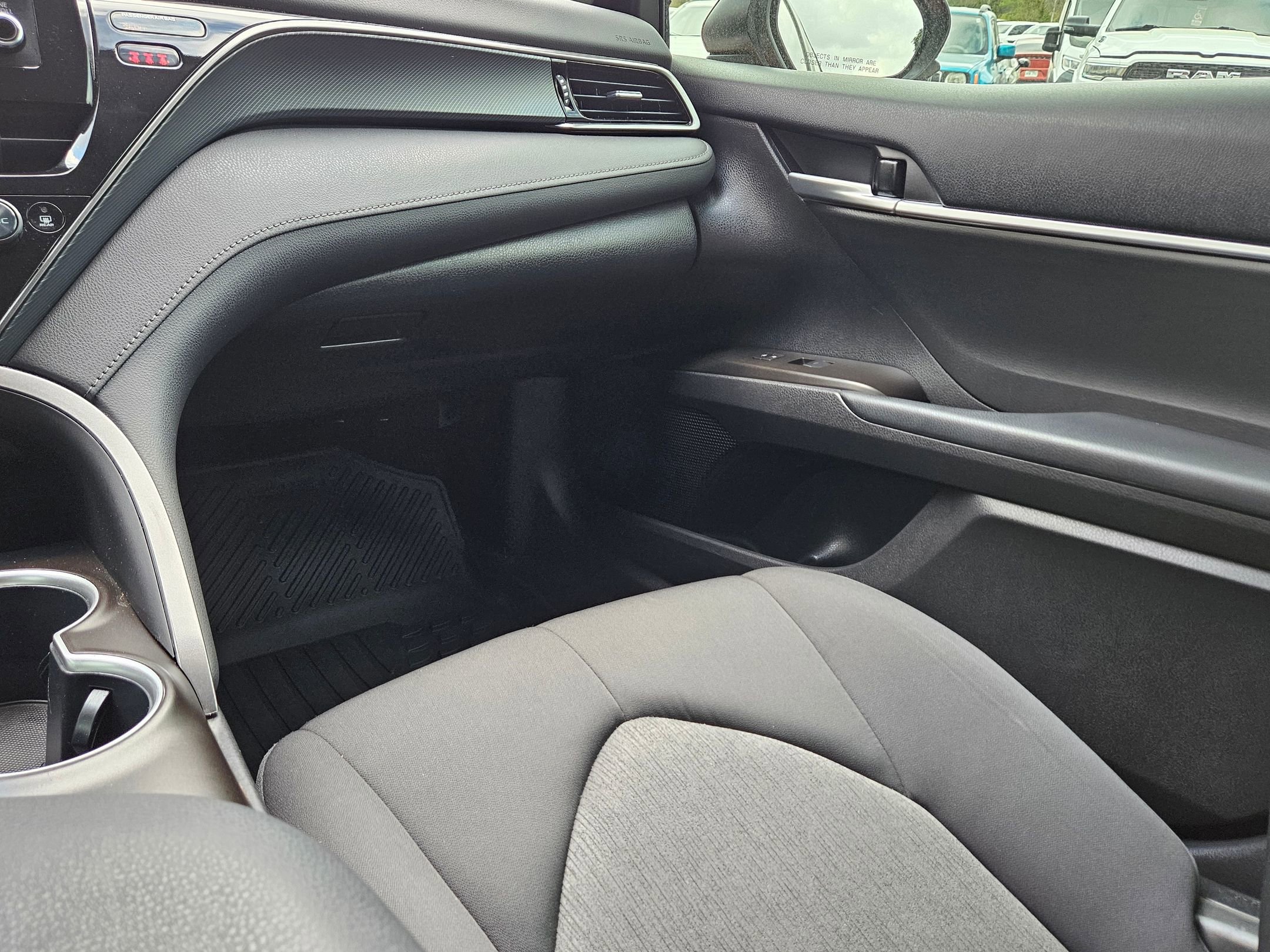 Used 2023 Toyota Camry LE image 11