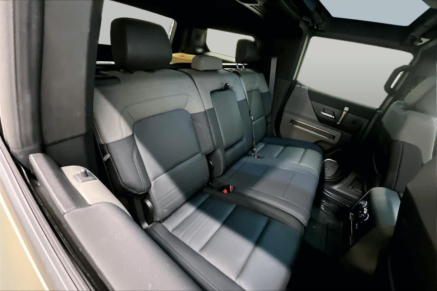 Used 2024 GMC Hummer EV 3X w/ LPO, Illumination Package AWD/4WD image 18