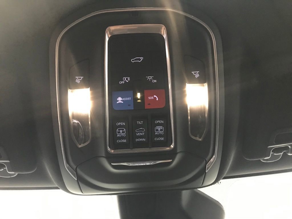 New 2025 Jeep Grand Cherokee Limited image 27