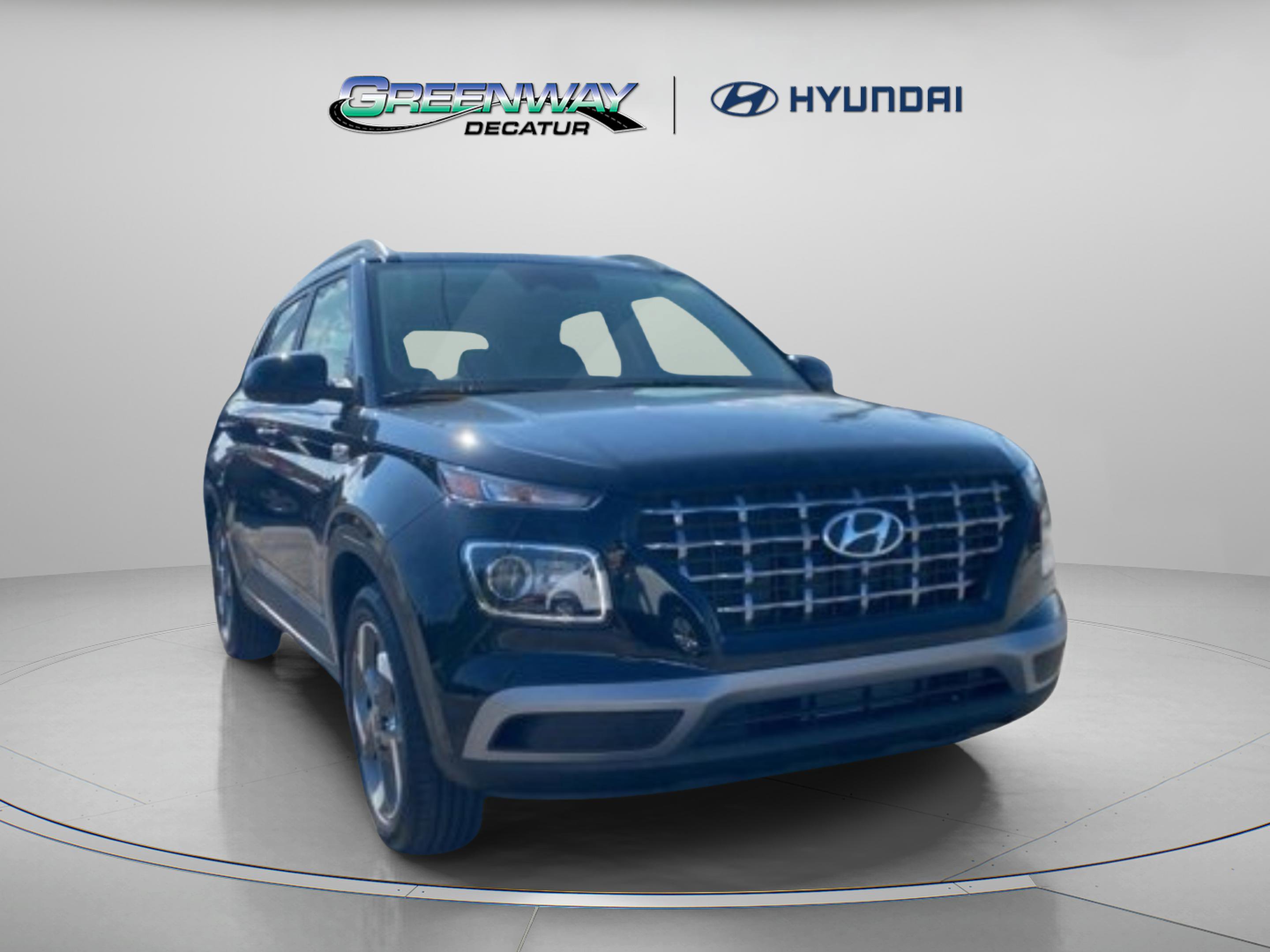 Certified 2025 Hyundai Venue SEL FWD image 2