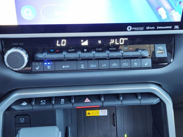 New 2024 Toyota Tundra Platinum RWD image 17