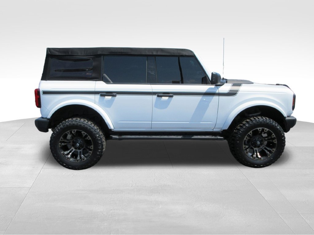 Used 2022 Ford Bronco 4-Door AWD/4WD image 6