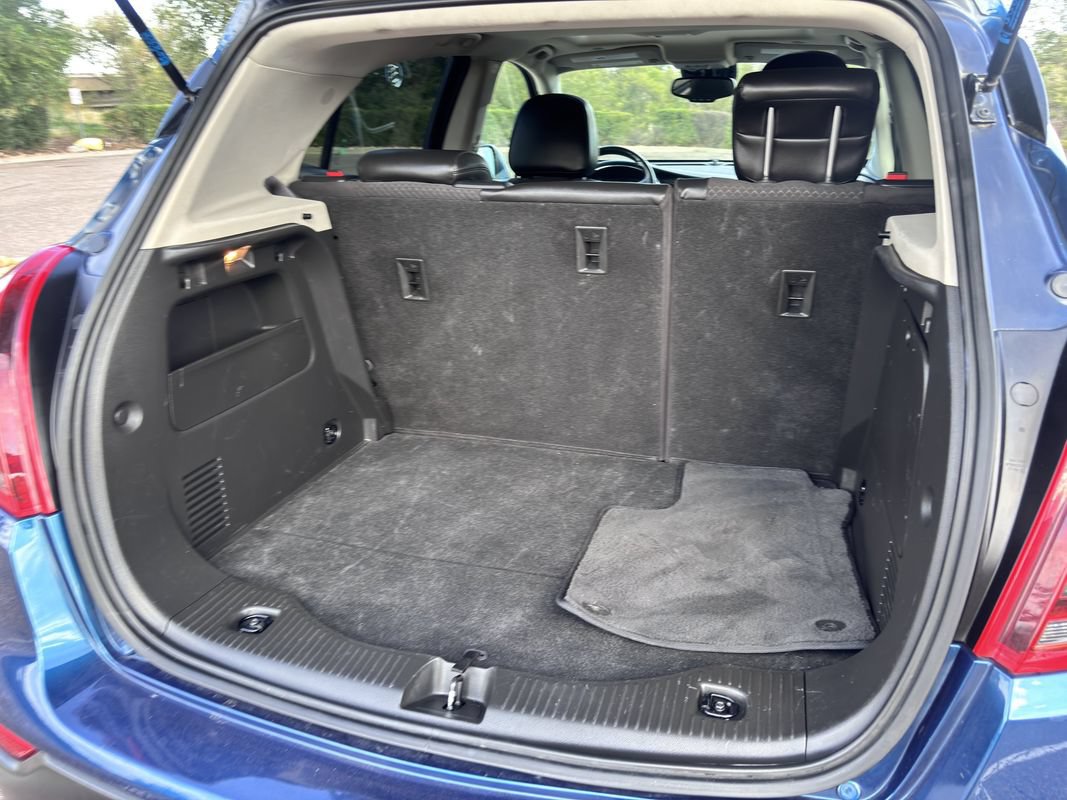 Used 2019 Buick Encore Sport Touring w/ Safety Package AWD/4WD image 19