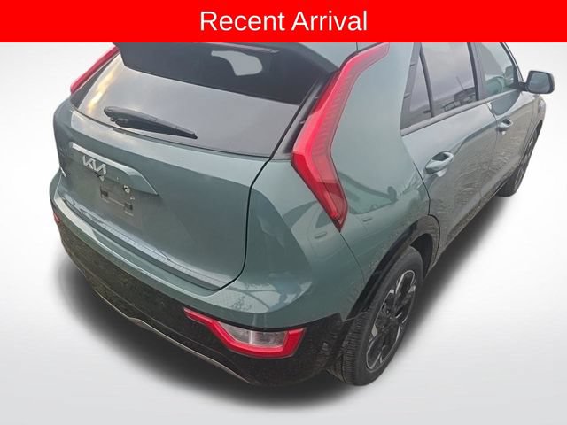 Used 2023 Kia Niro Wind w/ Wind Preserve Package FWD image 3